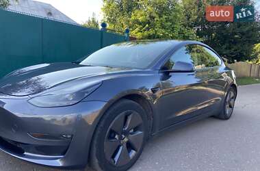 Седан Tesla Model 3 2023 в Киеве