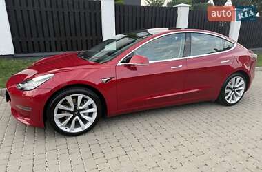 Седан Tesla Model 3 2018 в 