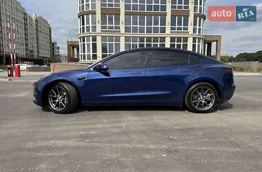 Седан Tesla Model 3 2018 в 