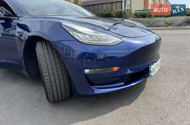 Седан Tesla Model 3 2018 в 