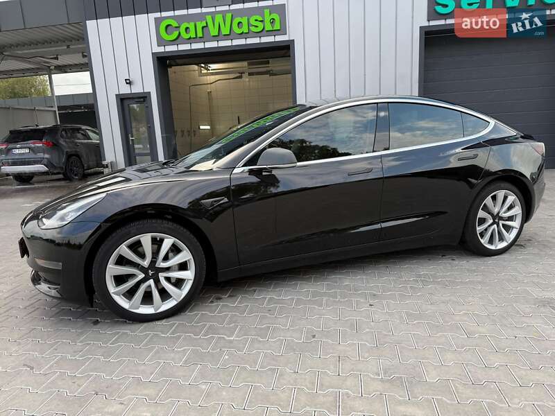 Седан Tesla Model 3 2019 в Владимире