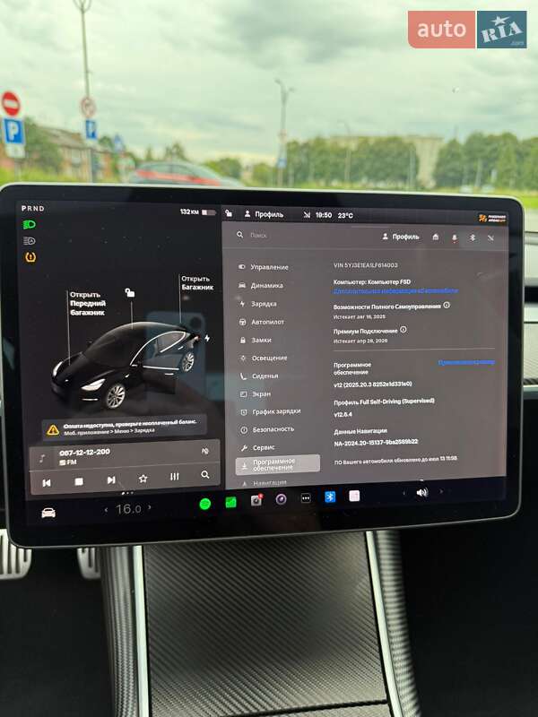 Седан Tesla Model 3 2019 в Владимире