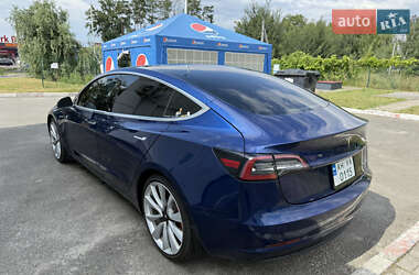 Седан Tesla Model 3 2018 в 