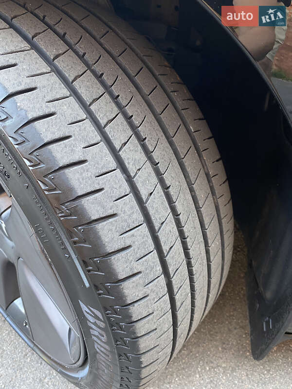 Седан Tesla Model 3 2021 в Полтаве