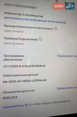 Седан Tesla Model 3 2018 в 