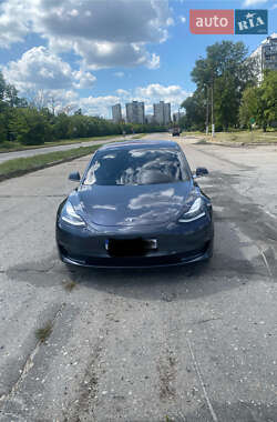 Седан Tesla Model 3 2018 в Харькове