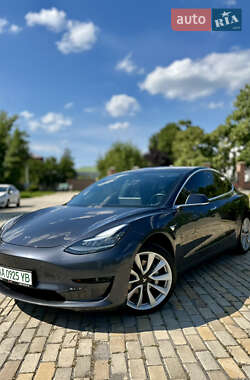 Седан Tesla Model 3 2018 в Белой Церкви