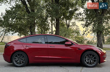 Седан Tesla Model 3 2018 в Кременчуці