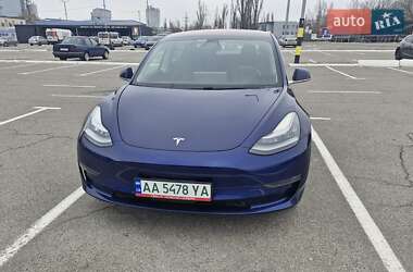 Седан Tesla Model 3 2018 в 
