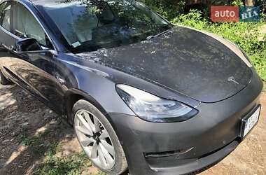 Седан Tesla Model 3 2018 в 