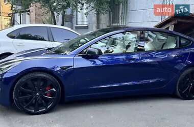 Седан Tesla Model 3 2018 в 