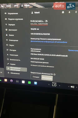 Седан Tesla Model 3 2019 в 