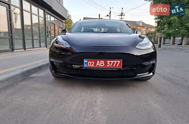 Седан Tesla Model 3 2018 в 
