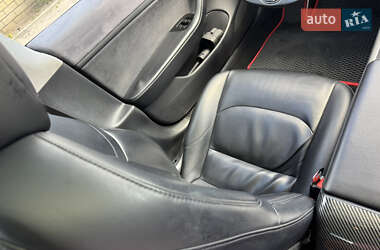 Седан Tesla Model 3 2017 в 