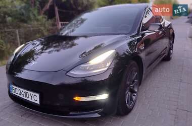 Седан Tesla Model 3 2019 в 