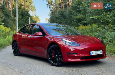 Седан Tesla Model 3 2019 в 