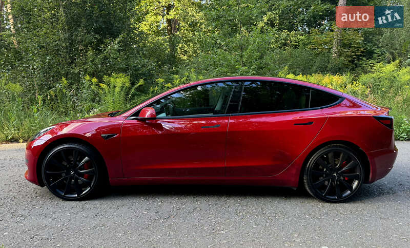 Седан Tesla Model 3 2019 в Києві