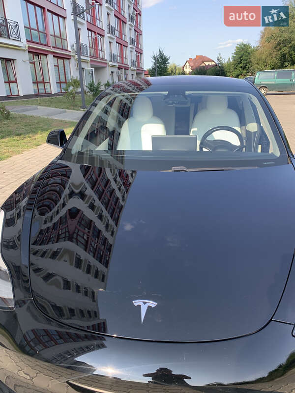 Седан Tesla Model 3 2018 в Ивано-Франковске фото 2 Седан Tesla Model 3 2018 в Ивано-Франковске