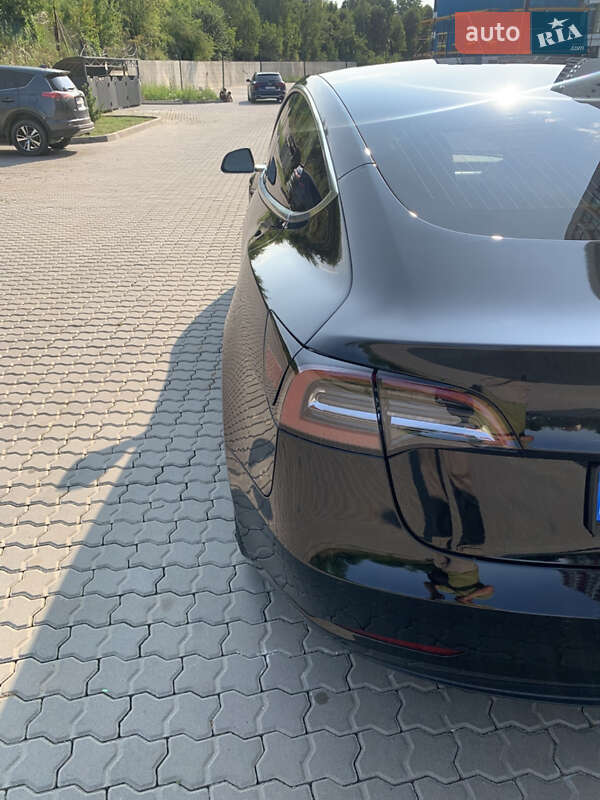 Седан Tesla Model 3 2018 в Ивано-Франковске фото 4 Седан Tesla Model 3 2018 в Ивано-Франковске