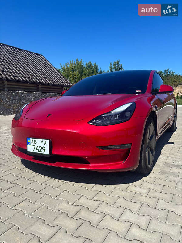 Tesla Model 3 2022