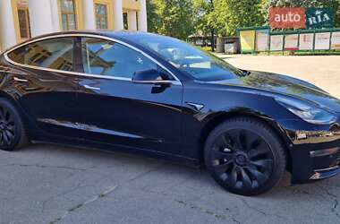 Седан Tesla Model 3 2019 в 