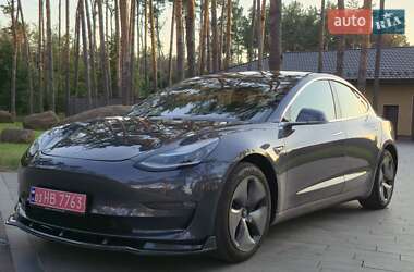 Седан Tesla Model 3 2019 в Житомире