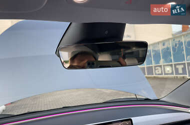 Седан Tesla Model 3 2024 в 