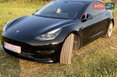 Седан Tesla Model 3 2021 в Луцьку