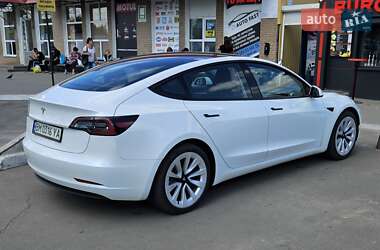 Седан Tesla Model 3 2023 в Глухові