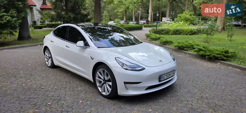 Седан Tesla Model 3 2020 в Львове фото 7 Седан Tesla Model 3 2020 в Львове