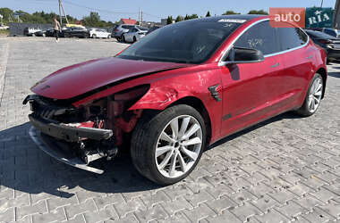 Седан Tesla Model 3 2020 в Львові
