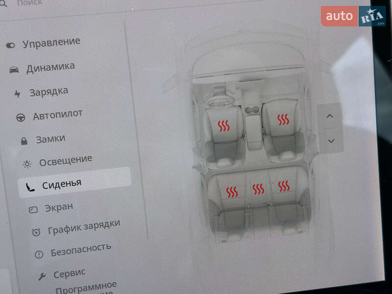 Седан Tesla Model 3 2018 в Луцке