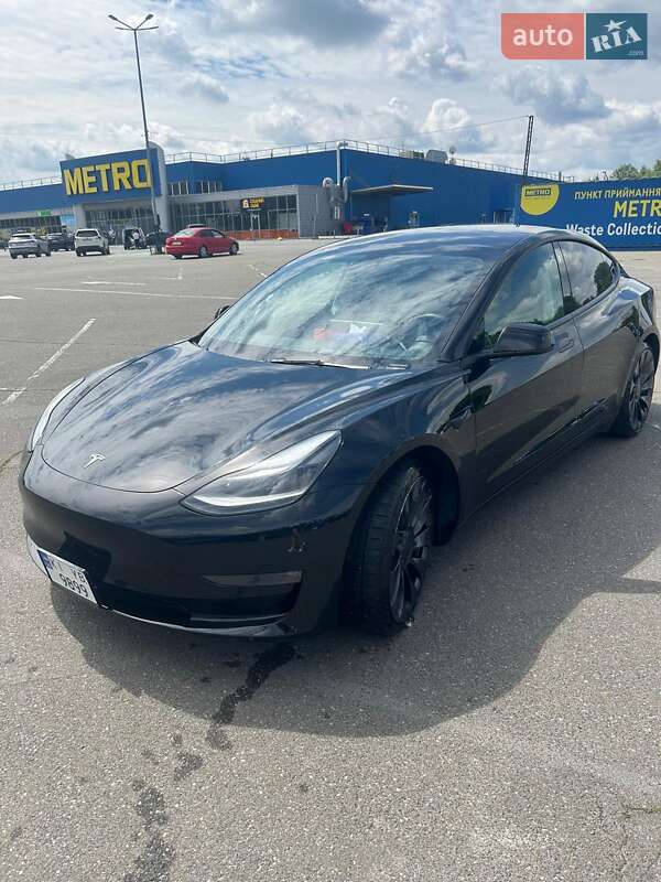 Седан Tesla Model 3 2022 в Киеве фото Седан Tesla Model 3 2022 в Киеве