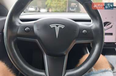 Седан Tesla Model 3 2019 в 