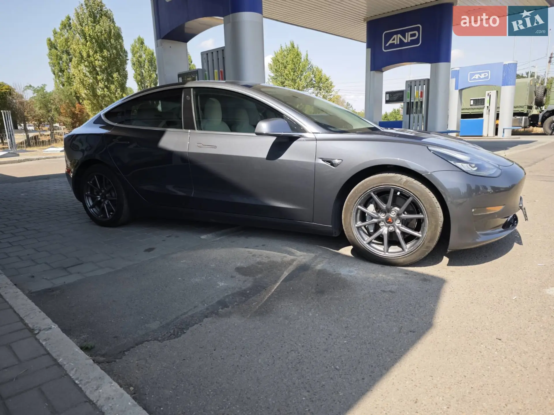 2018 Tesla Model 3 - мініатюра 34