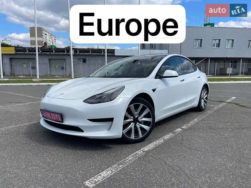 Tesla Model 3 2023