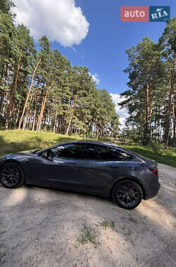 Седан Tesla Model 3 2018 в 