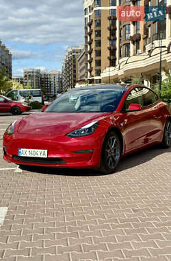 Седан Tesla Model 3 2021 в Києві
