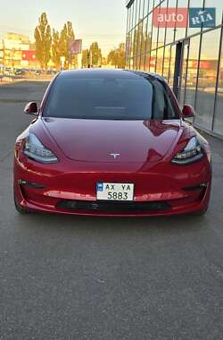 Седан Tesla Model 3 2018 в 