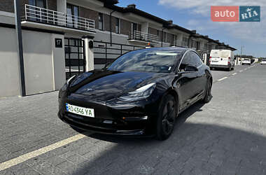Седан Tesla Model 3 2018 в 
