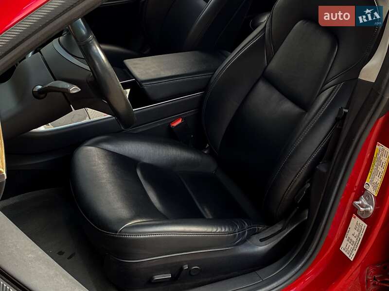 Седан Tesla Model 3 2018 в Києві