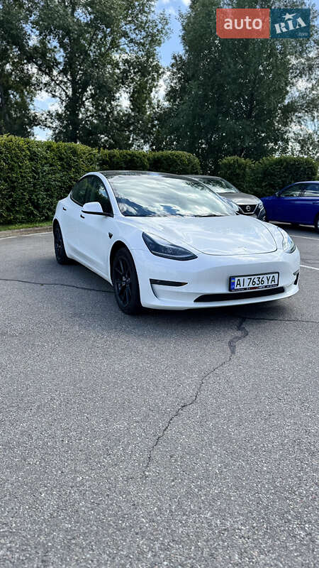 Седан Tesla Model 3 2023 в Киеве фото 2 Седан Tesla Model 3 2023 в Киеве