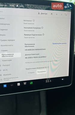 Седан Tesla Model 3 2021 в 