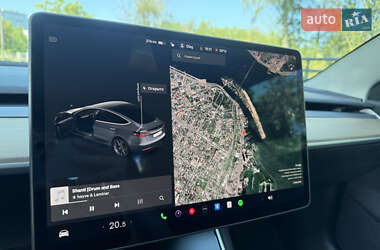 Седан Tesla Model 3 2019 в 