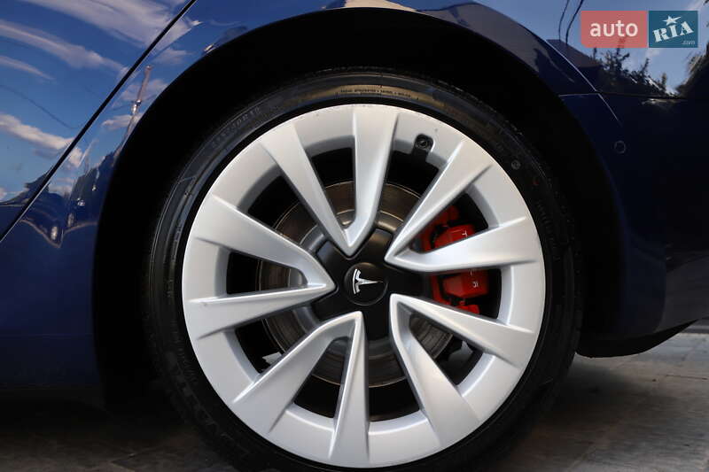 Седан Tesla Model 3 2022 в Дрогобичі фото 25 Седан Tesla Model 3 2022 в Дрогобичі