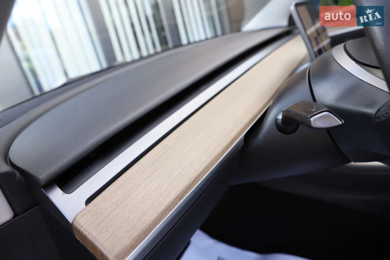 Седан Tesla Model 3 2022 в Дрогобичі фото 80 Седан Tesla Model 3 2022 в Дрогобичі