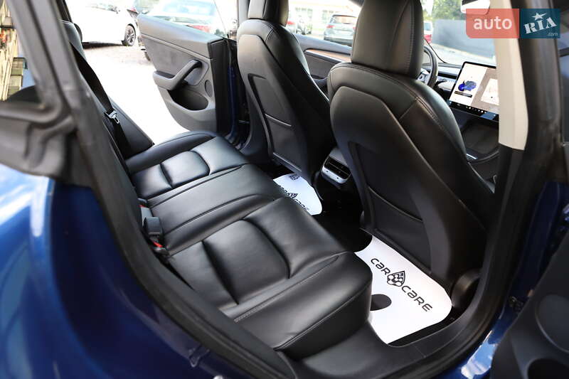 Седан Tesla Model 3 2022 в Дрогобичі фото 93 Седан Tesla Model 3 2022 в Дрогобичі