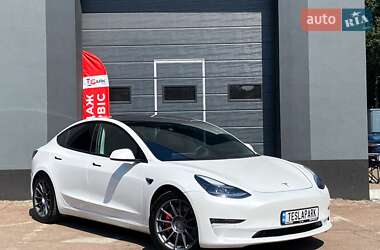 Седан Tesla Model 3 2022 в Києві