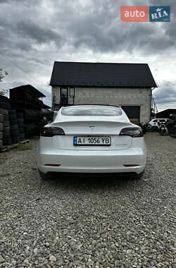 Седан Tesla Model 3 2019 в 