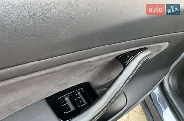 Седан Tesla Model 3 2017 в 
